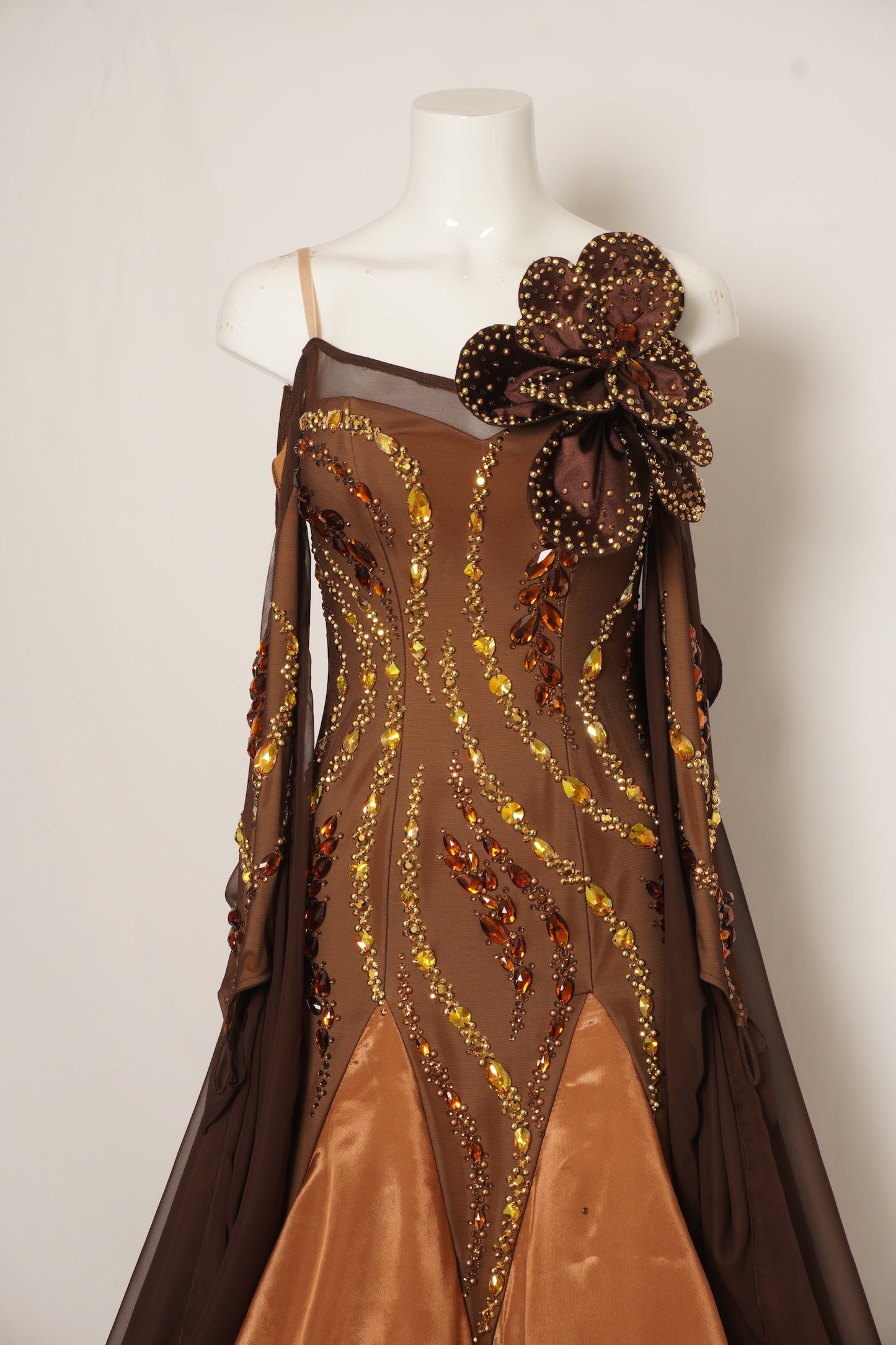 MF Design-B0435-Bronze Empress Ballroom Gown