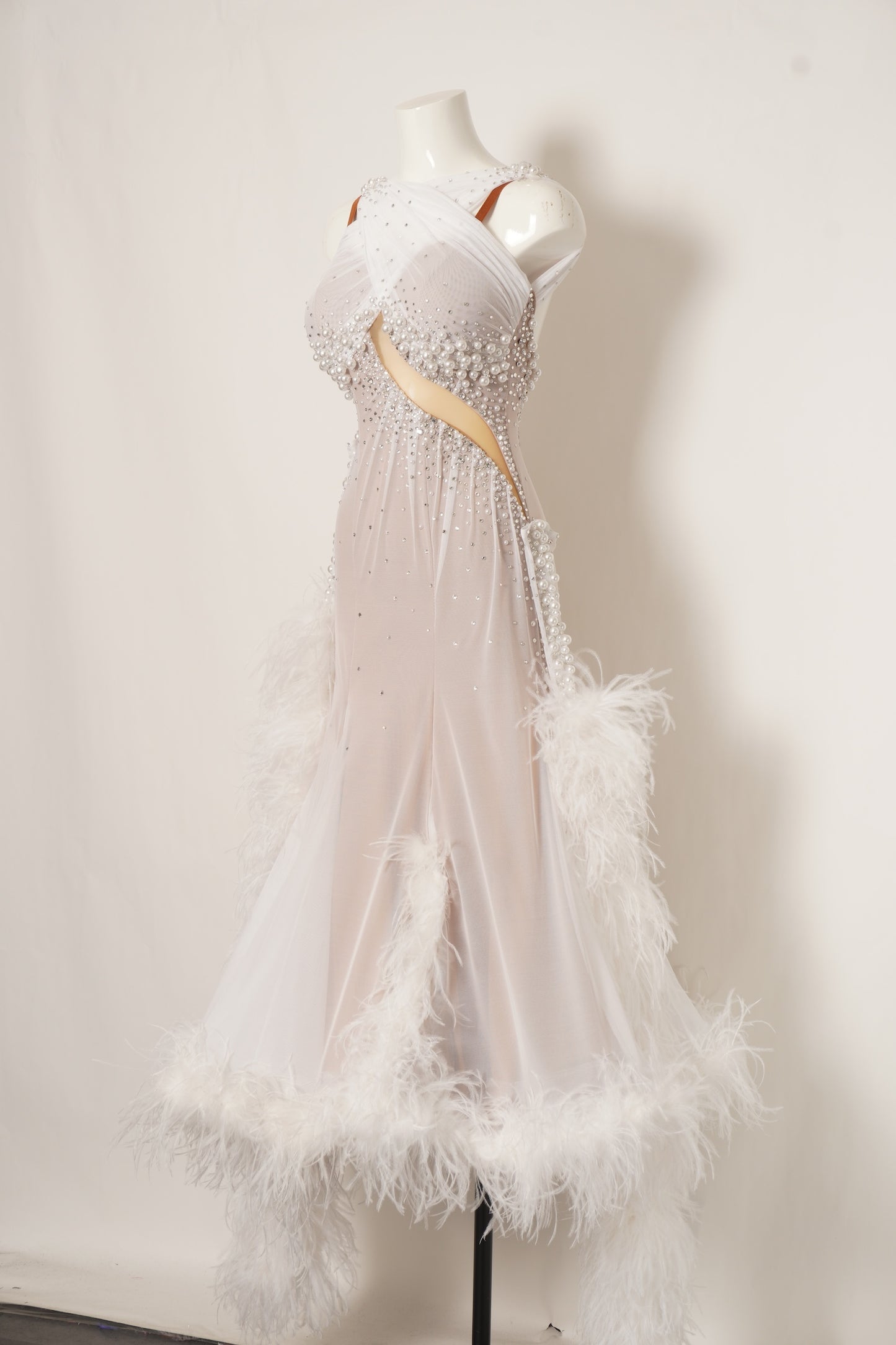 MF Design-B0418-Ethereal Pearl Ballroom Gown