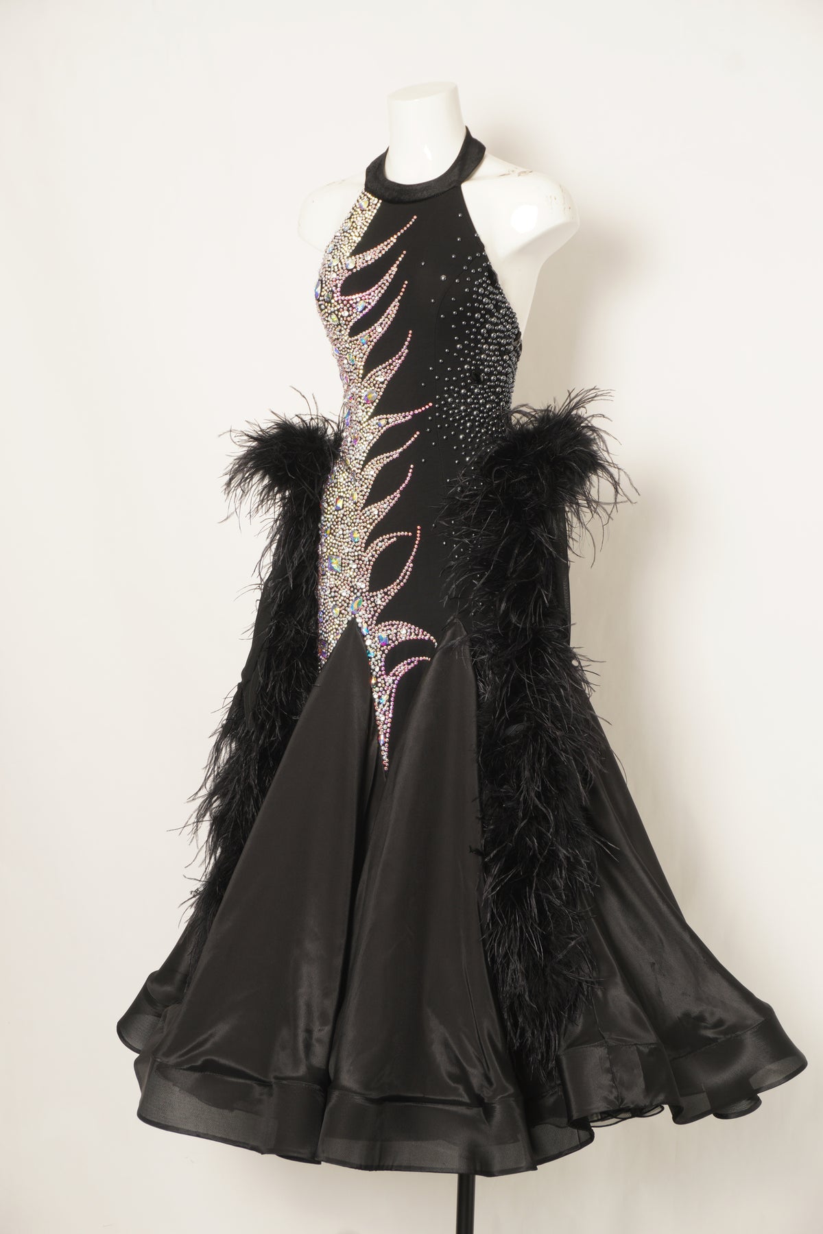 MF Design-B0524-Crystal Nightfall Ballroom Gown