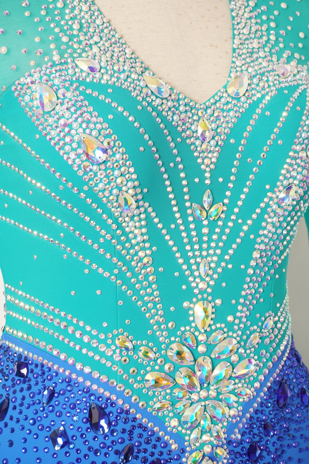 MF Design-B0526-Oceanic Grace Ballroom Gown