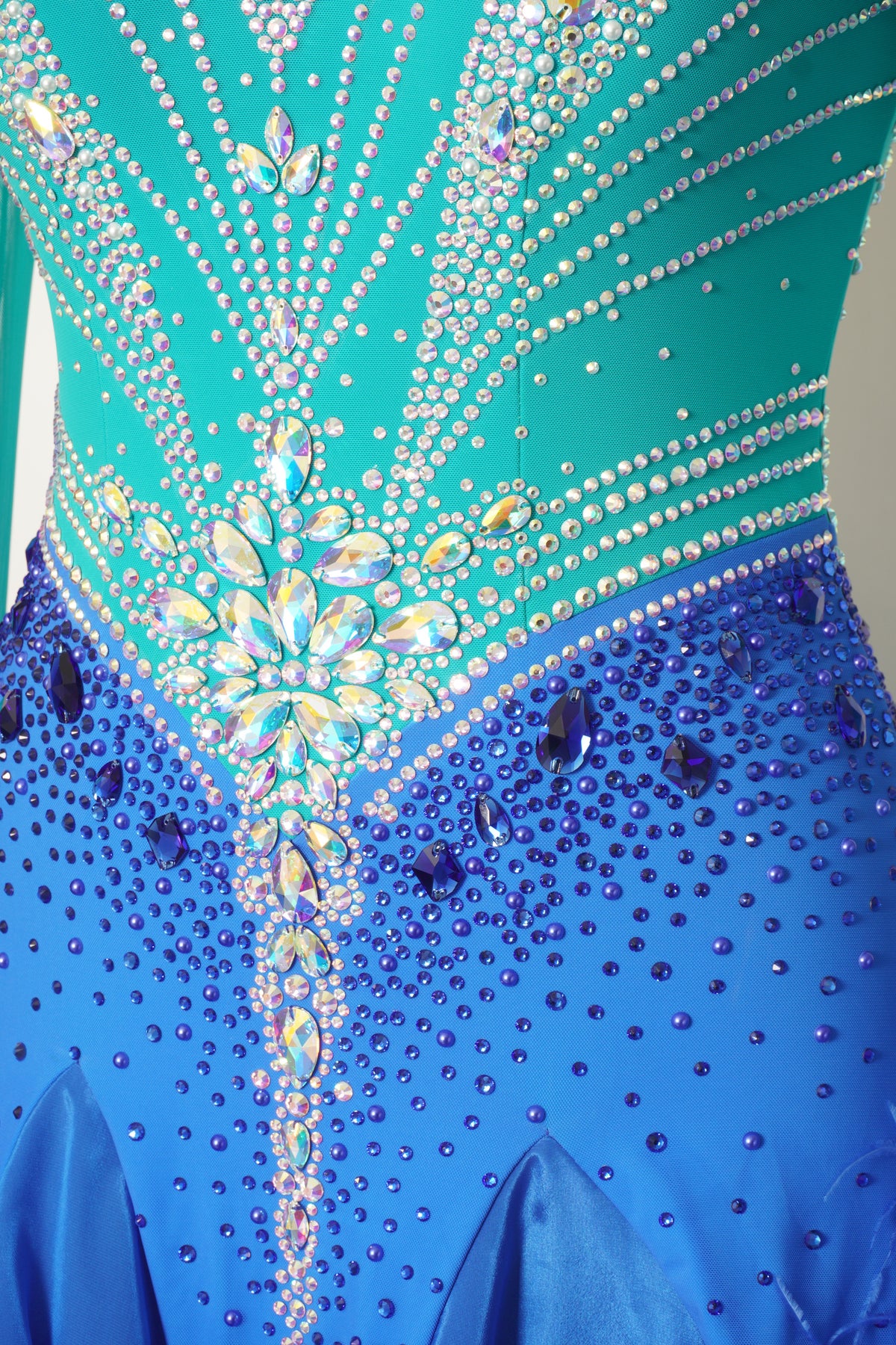 MF Design-B0526-Oceanic Grace Ballroom Gown